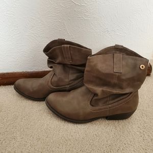 Light Brown Rustic Boots
